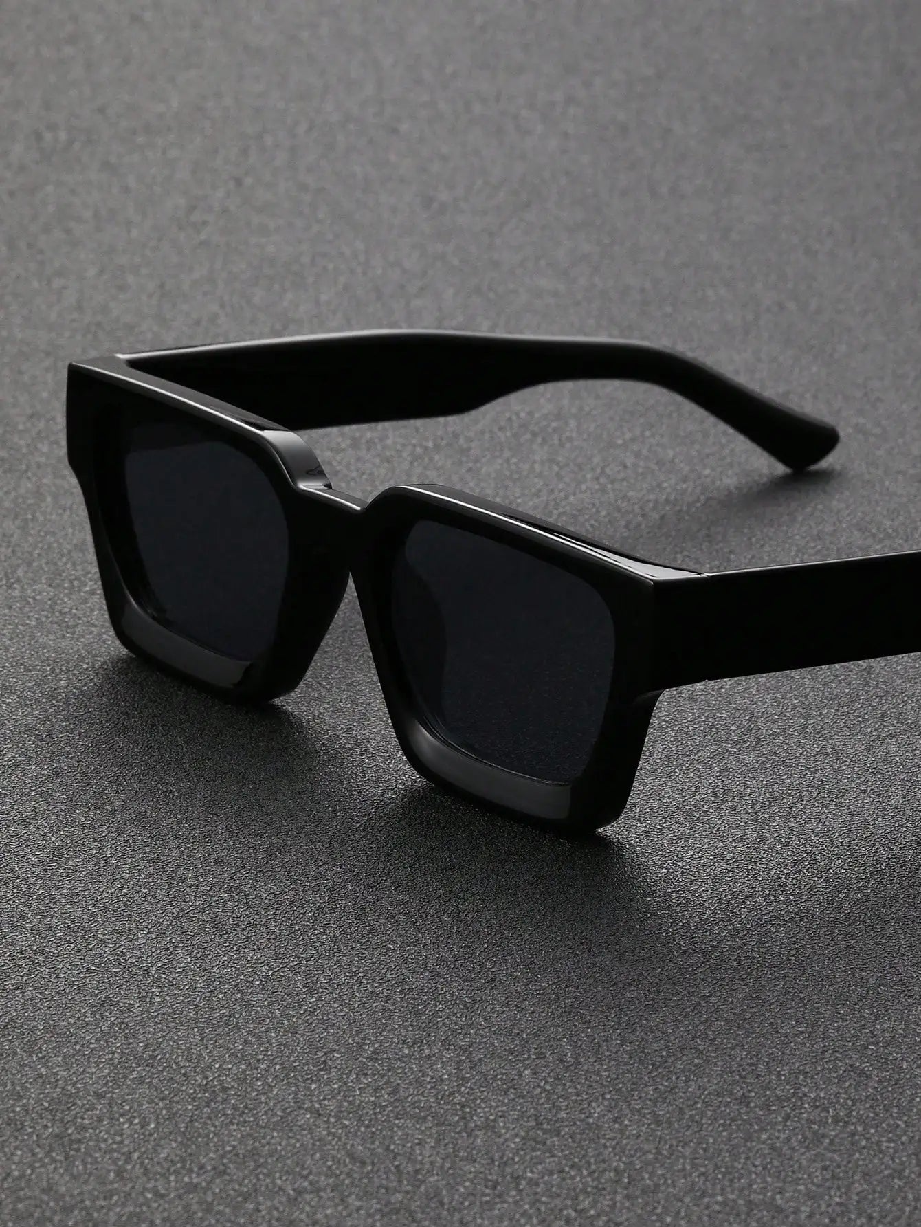 S Classic Fashion Square  Sunglasses
